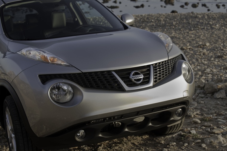 2014 Nissan Juke SL AWD Front Fascia Picture