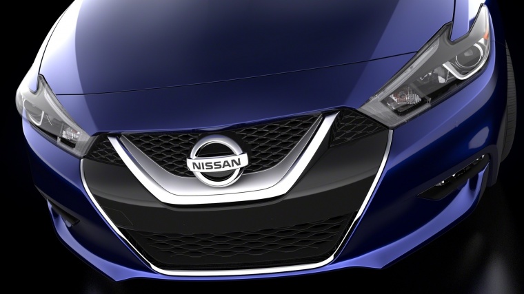 2018 Nissan Maxima SR Sedan Headlights Picture