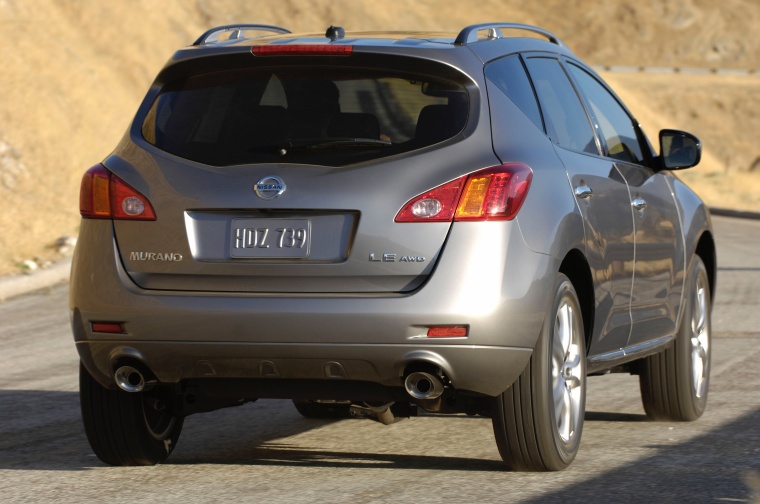 2010 Nissan Murano LE AWD Picture