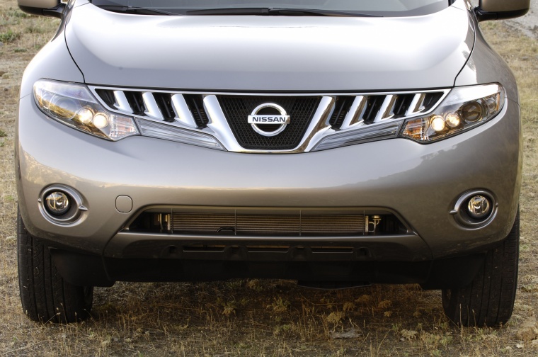 2010 Nissan Murano Front Fascia Picture