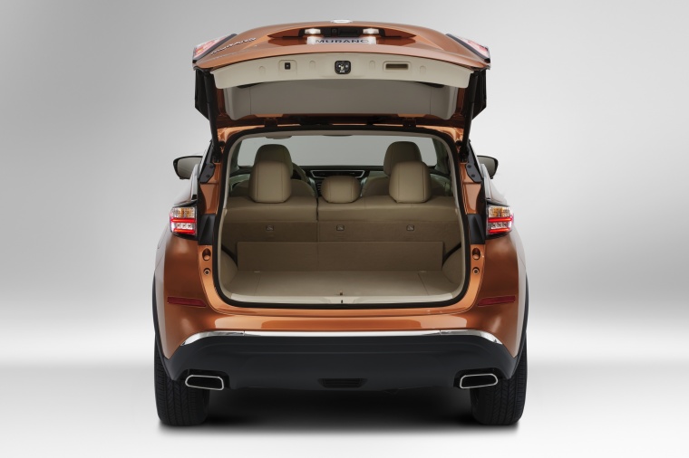 2017 Nissan Murano Trunk Picture