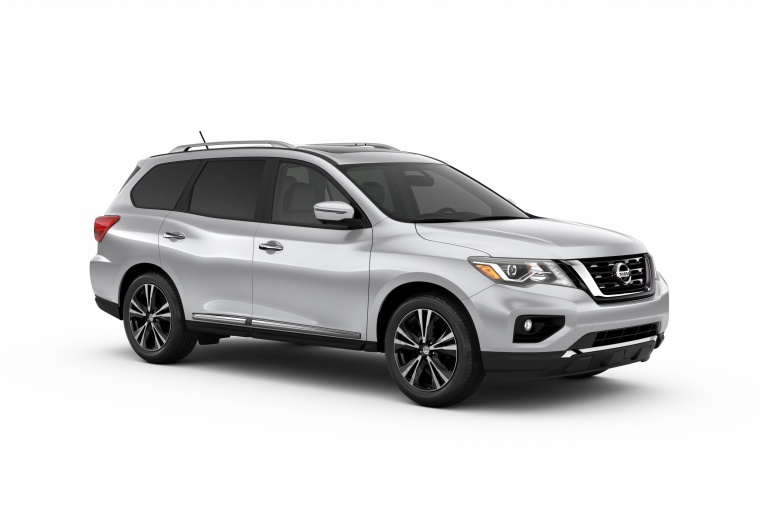 2018 Nissan Pathfinder Platinum Picture