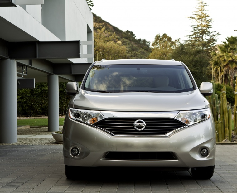 2012 Nissan Quest Picture