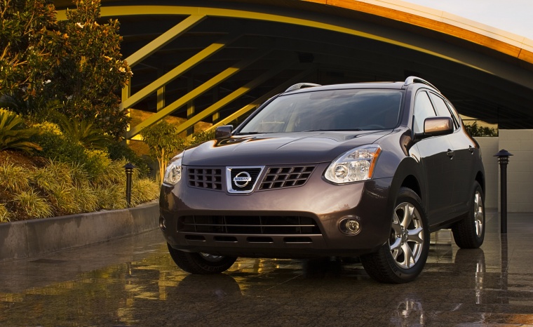 2010 Nissan Rogue Picture