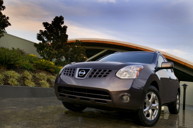 2010 Nissan Rogue Picture