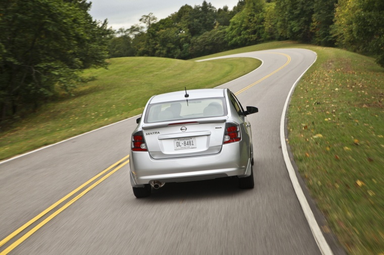 2012 Nissan Sentra SR Special Edition Sedan Picture