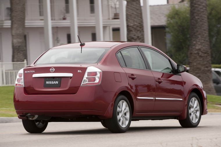 2012 Nissan Sentra SL Sedan Picture