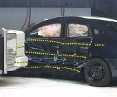 2013 Nissan Sentra IIHS Side Impact Crash Test Picture