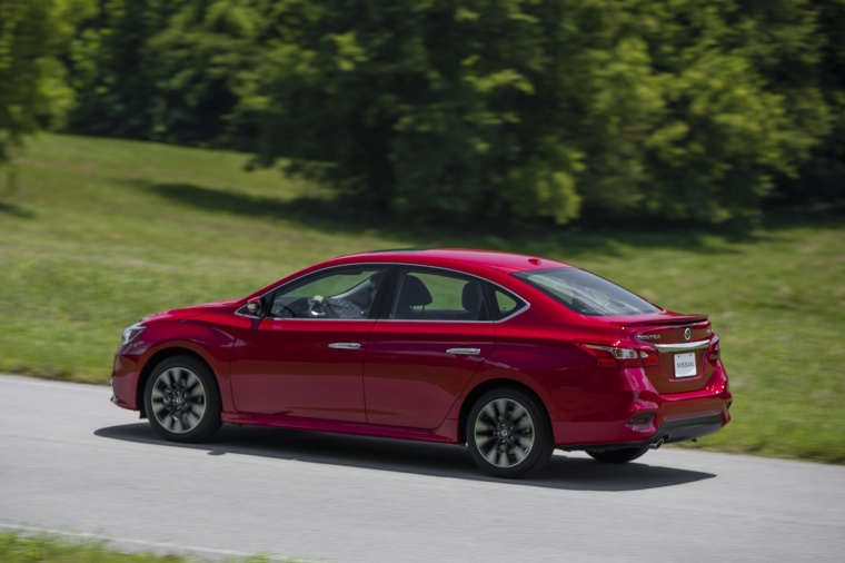 2018 Nissan Sentra SR Turbo Picture