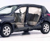 2012 Nissan Versa Hatchback IIHS Side Impact Crash Test Picture