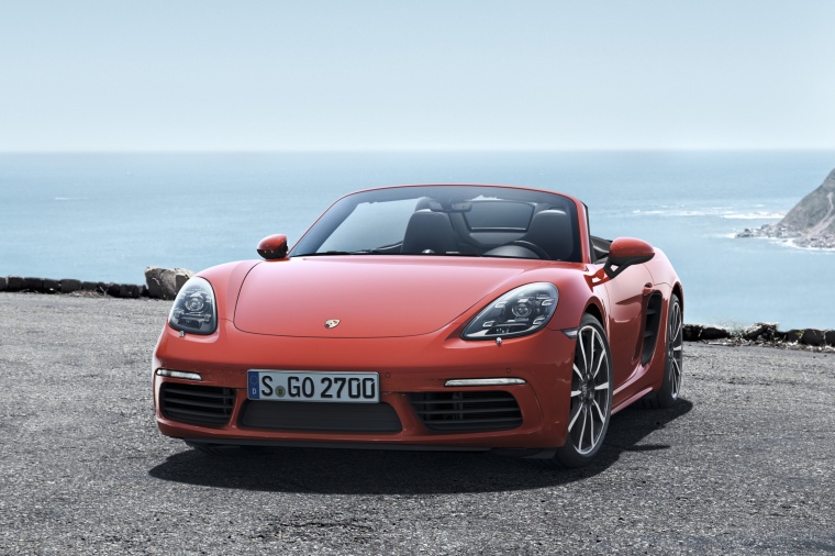 2018 Porsche 718 Boxster S Picture