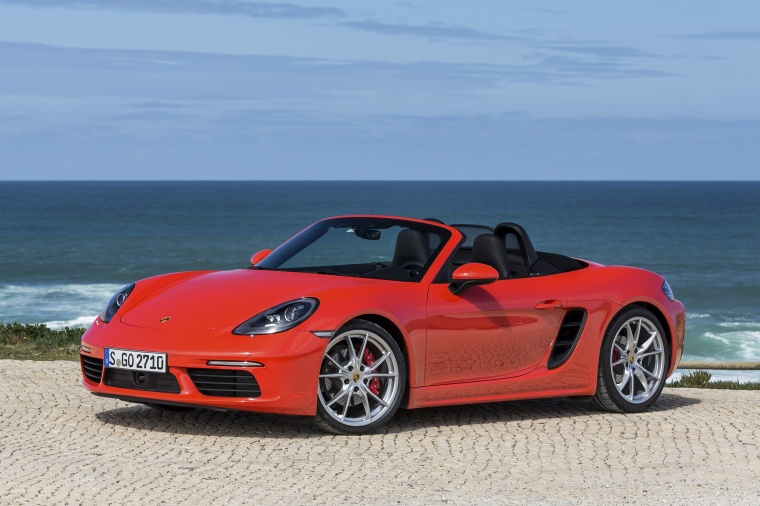 2018 Porsche 718 Boxster S Picture