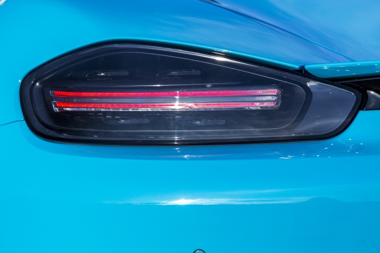 2018 Porsche 718 Boxster GTS Tail Light Picture