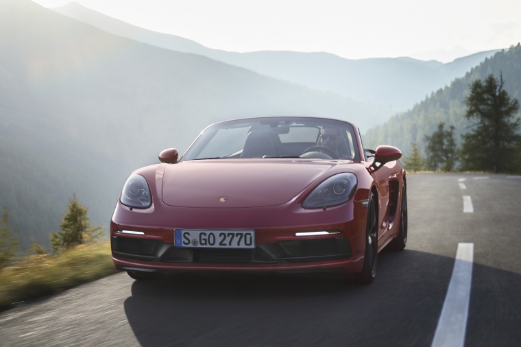 2018 Porsche 718 Boxster GTS Picture