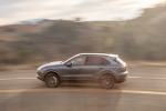 Picture of 2019 Porsche Cayenne AWD in Biscay Blue Metallic