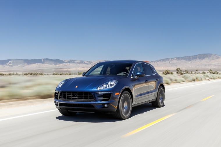 2015 Porsche Macan S Picture