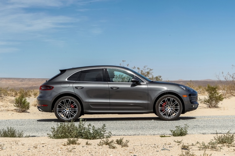 2015 Porsche Macan Turbo Picture