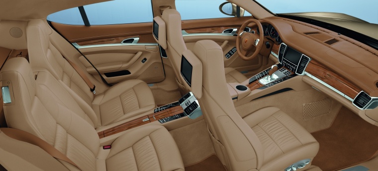 2011 Porsche Panamera Interior Picture