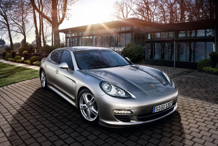 2012 Porsche Panamera Picture