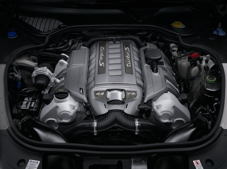 2012 Porsche Panamera Turbo S 4.8L V8 Twin-Turbocharged Engine Picture