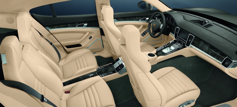 2012 Porsche Panamera Turbo S Interior Picture