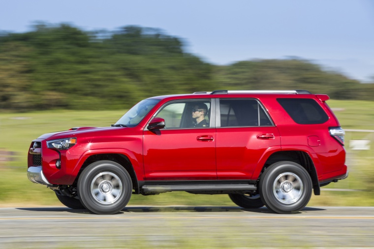 2020 Toyota 4Runner TRD Off Road Picture