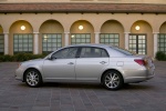 Picture of 2010 Toyota Avalon Limited in Classic Silver Metallic