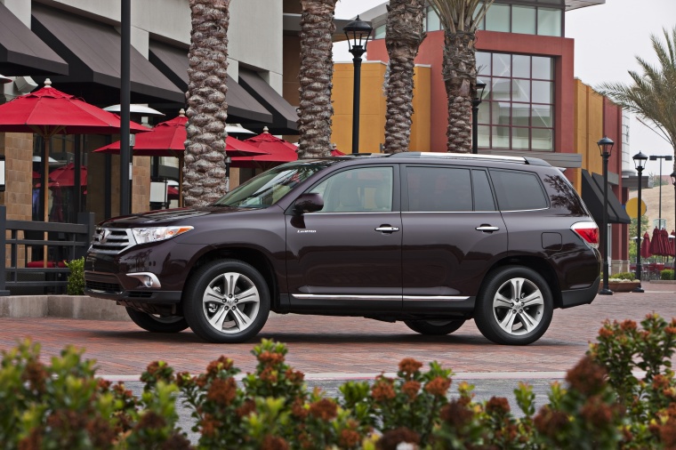 2011 Toyota Highlander Limited V6 Picture