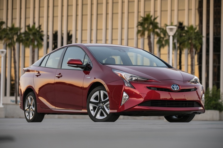 2018 Toyota Prius Four Picture