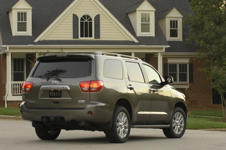 2011 Toyota Sequoia Picture