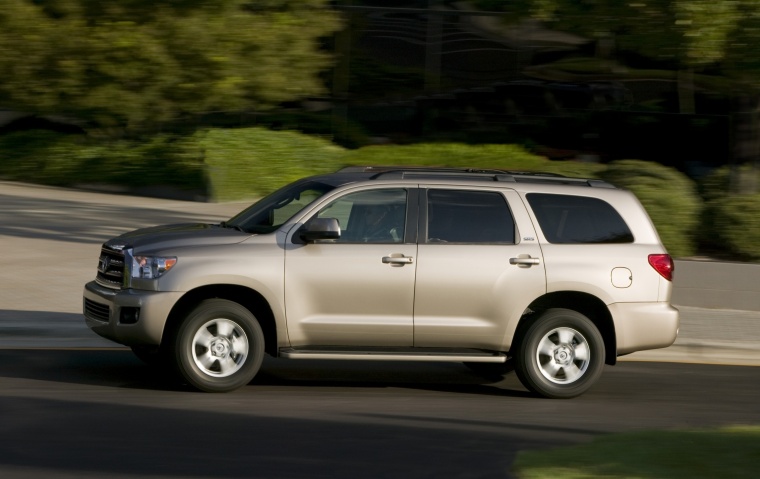 2016 Toyota Sequoia Picture