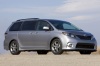 2012 Toyota Sienna SE Picture