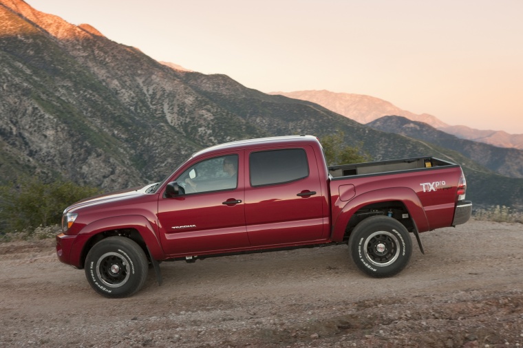 2011 Toyota Tacoma Double Cab SR5 V6 4WD Picture