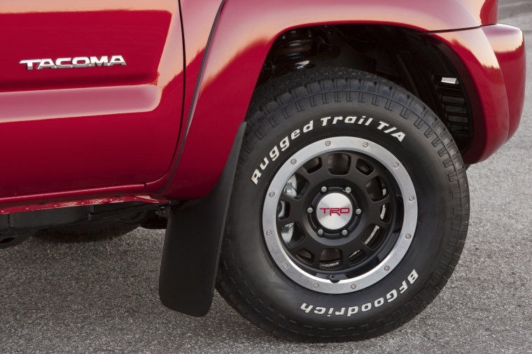 2011 Toyota Tacoma Double Cab SR5 V6 4WD Rim Picture