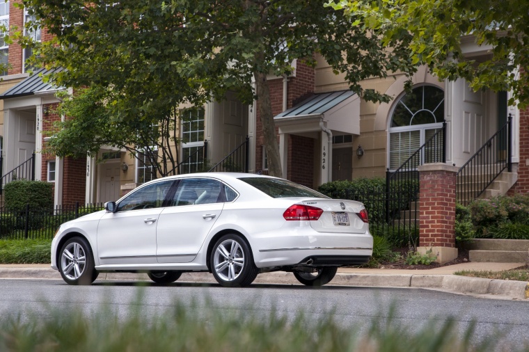 2015 Volkswagen Passat Sedan TDI Picture