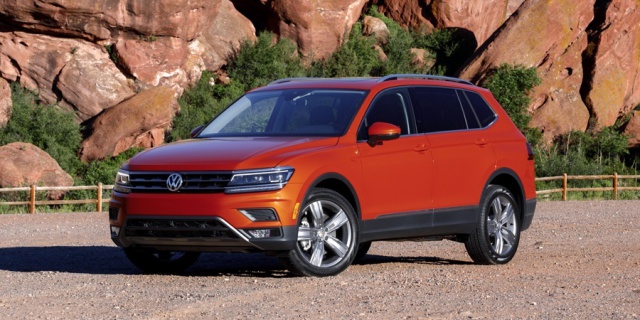 2019 Volkswagen Tiguan Pictures