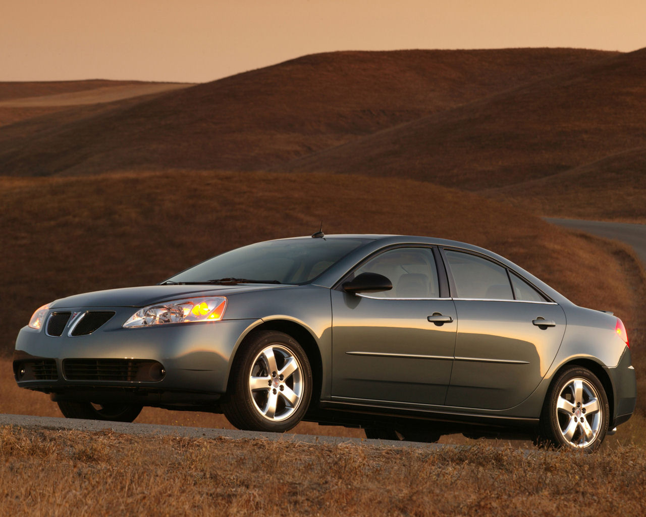 Pontiac G6 Desktop Wallpaper