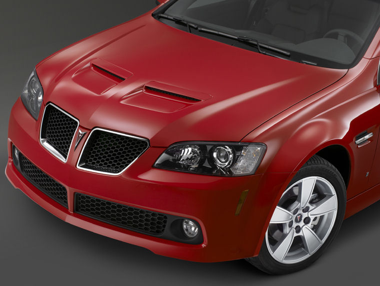 2008 Pontiac G8 GT Picture