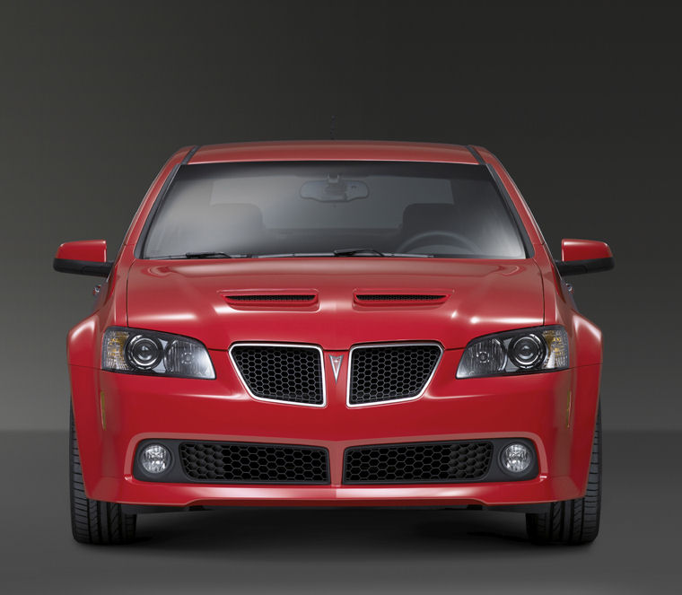 2009 Pontiac G8 GT Picture