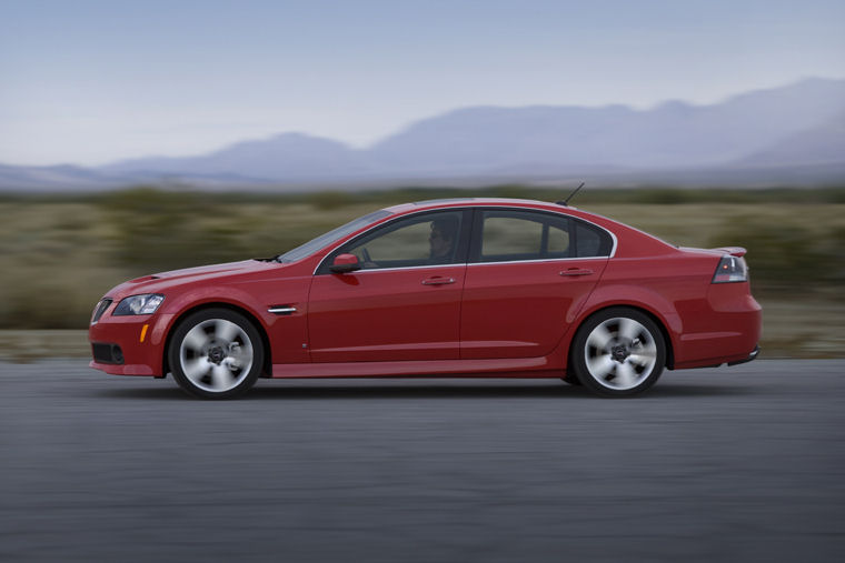 2009 Pontiac G8 GT Picture