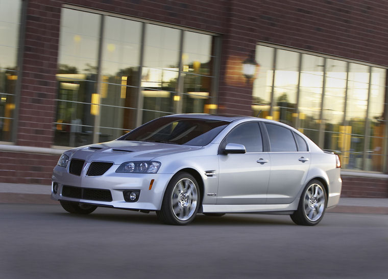 2009 Pontiac G8 GXP Picture