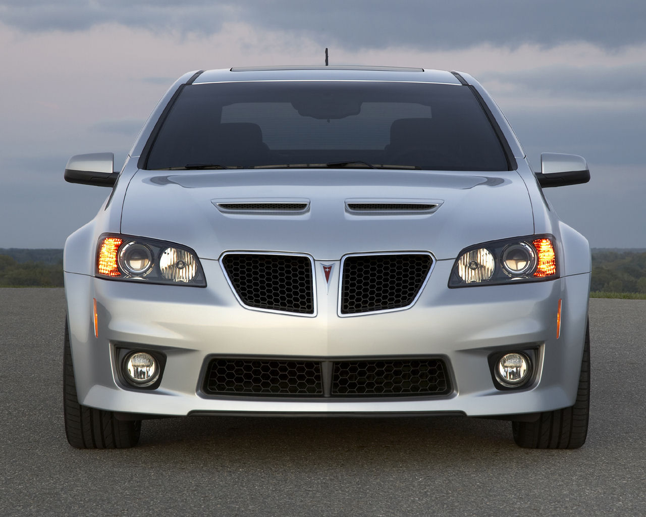 Pontiac G8 Desktop Wallpaper