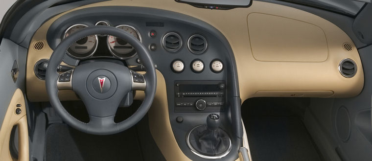 2008 Pontiac Solstice Cockpit Picture