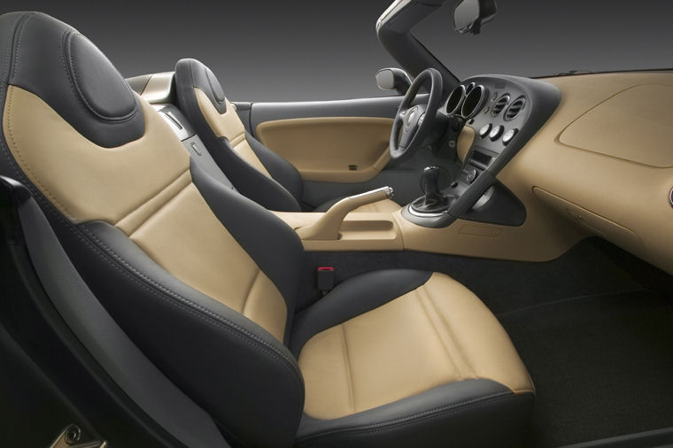 2008 Pontiac Solstice Front Seats Picture