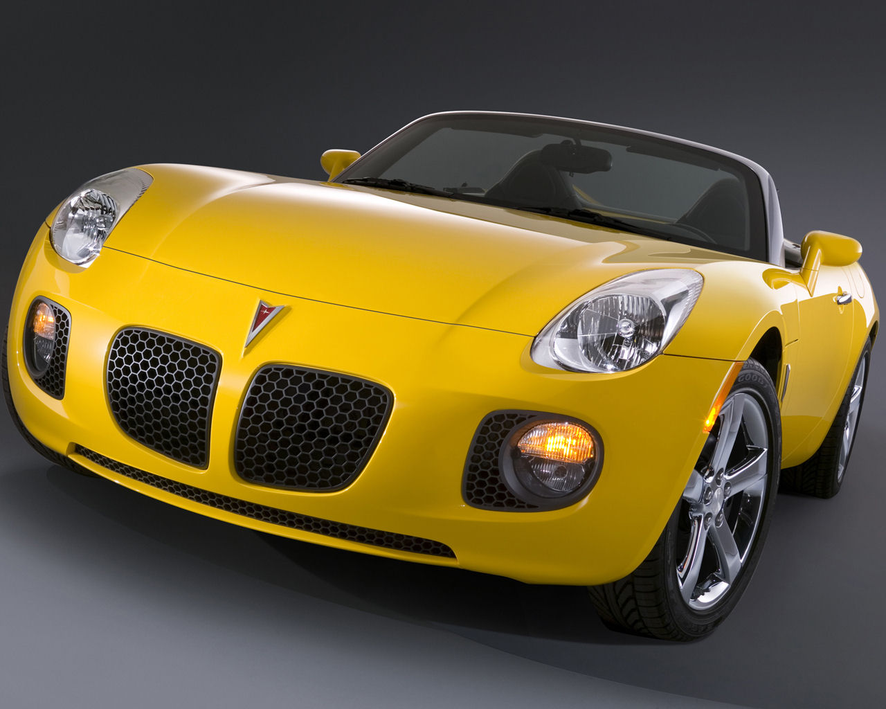 Pontiac Solstice Desktop Wallpaper