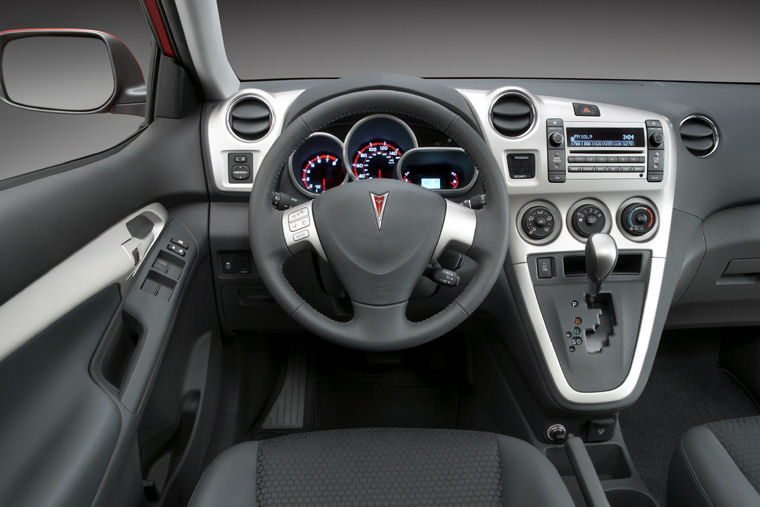 2009 Pontiac Vibe GT Cockpit Picture