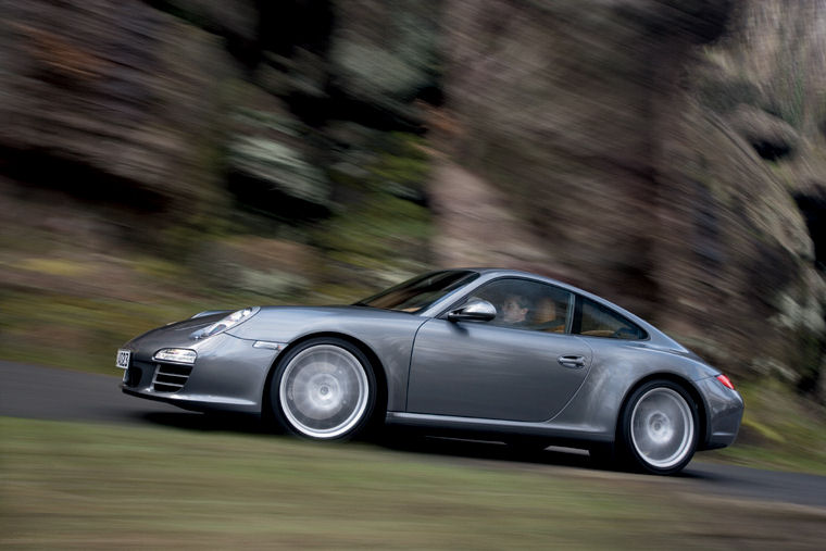 2009 Porsche 911 Carrera 4 Picture