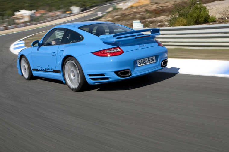 2010 Porsche 911 Turbo Picture