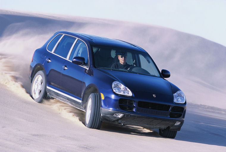 2004 Porsche Cayenne S Picture