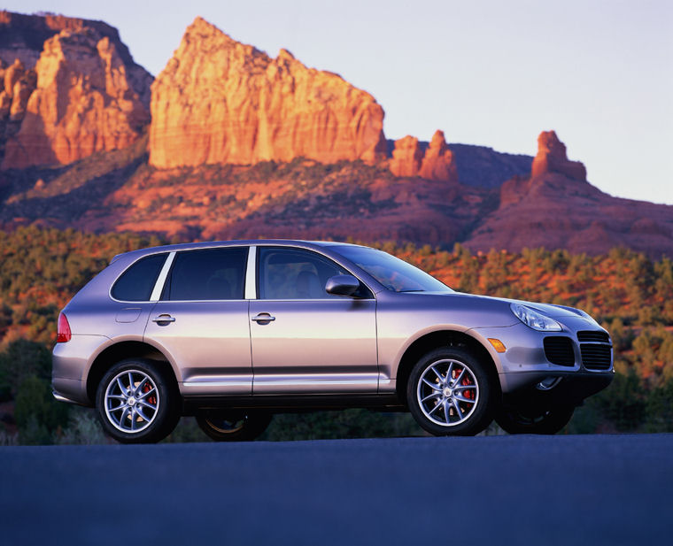 2005 Porsche Cayenne Turbo Picture